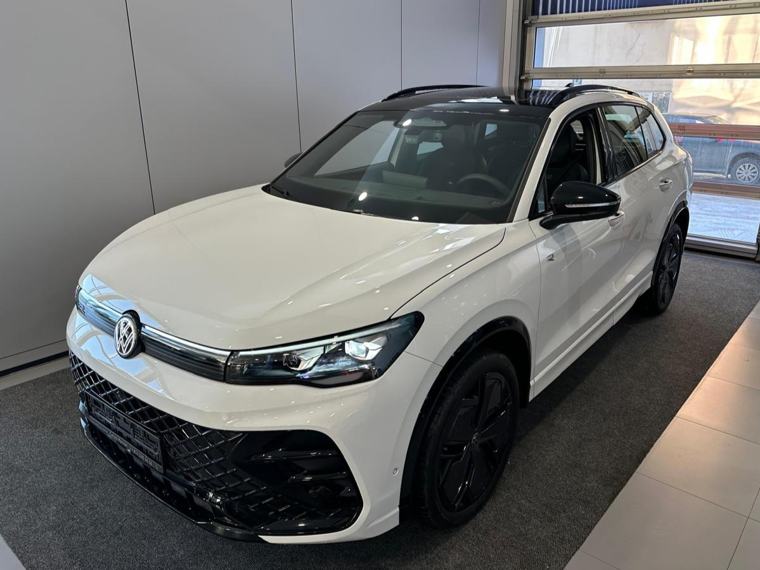 Volkswagen Tiguan R-Line Premium, белый