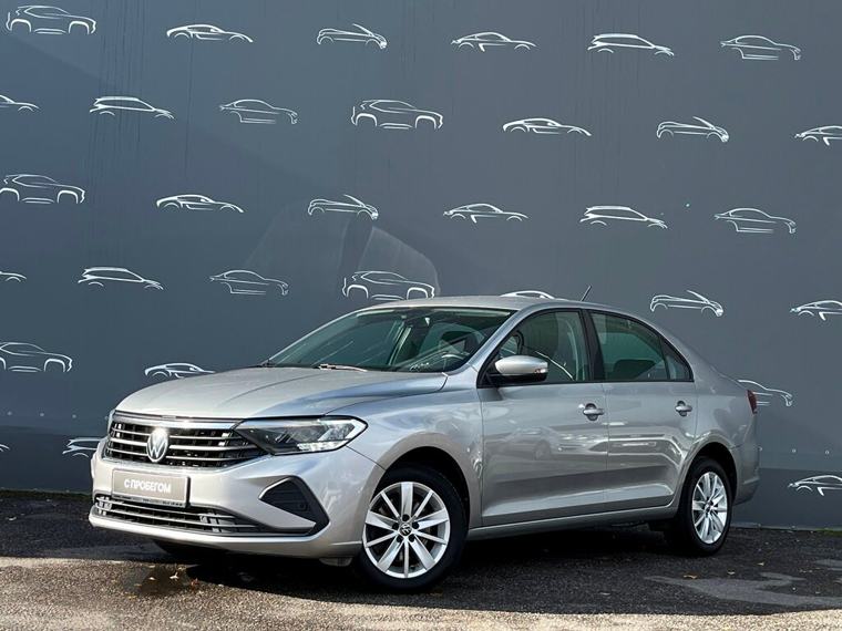 Volkswagen Polo Status, серый