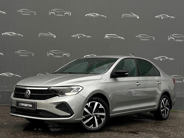Volkswagen Polo Status, серебристый