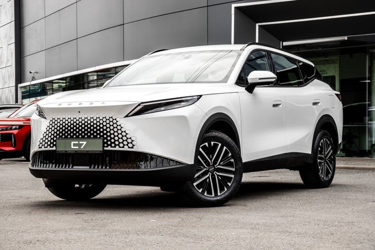 Omoda C7 Драйв, белый