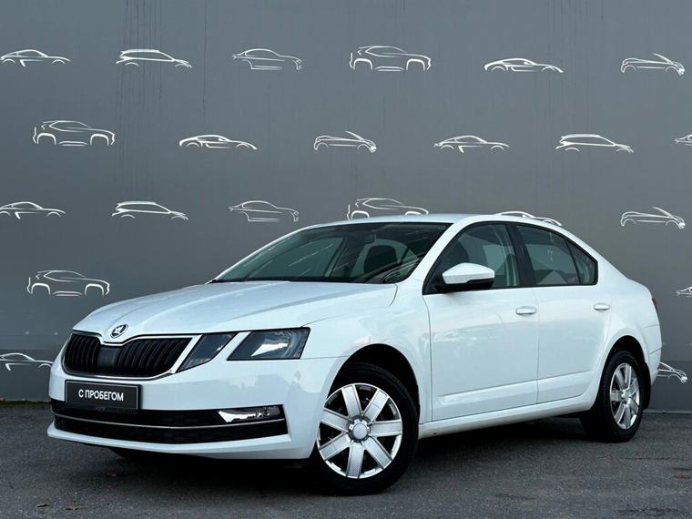 Skoda Octavia Ambition, белый