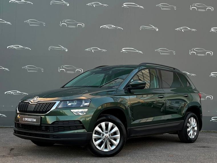 Skoda Karoq Ambition, зелёный