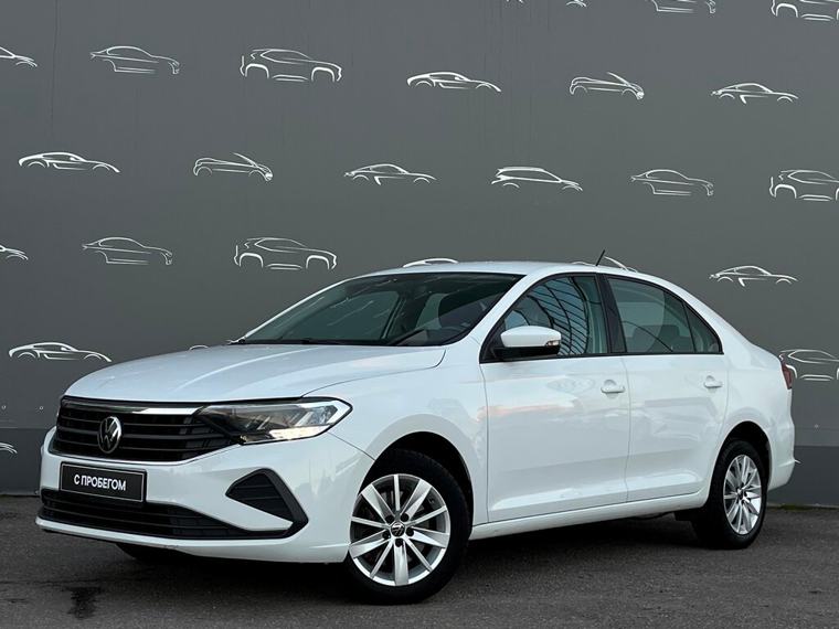 Volkswagen Polo Status, белый