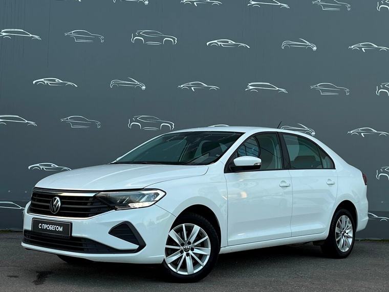 Volkswagen Polo Status, белый