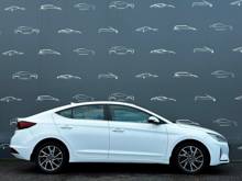 Hyundai Elantra Elegance, фото 12