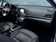 Hyundai Elantra Elegance, фото 7